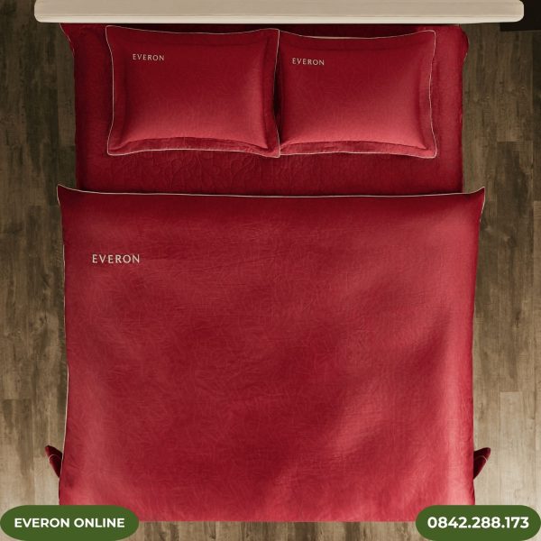 Everon EPC26016 Lá Thu Đỏ – Vẻ Đẹp Lãng Mạn Cho Phòng Ngủ Hiện Đại