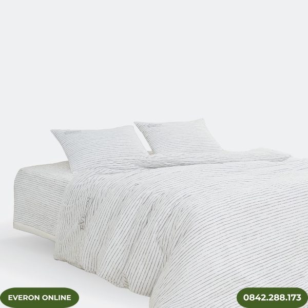 Bộ Chăn Ga Gối Cao Cấp Everon EPM25038 Kẻ Sọc Tinh Tế