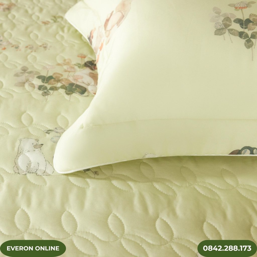 Vỏ chăn Everon CPT26202 Khu Rừng Cổ Tích