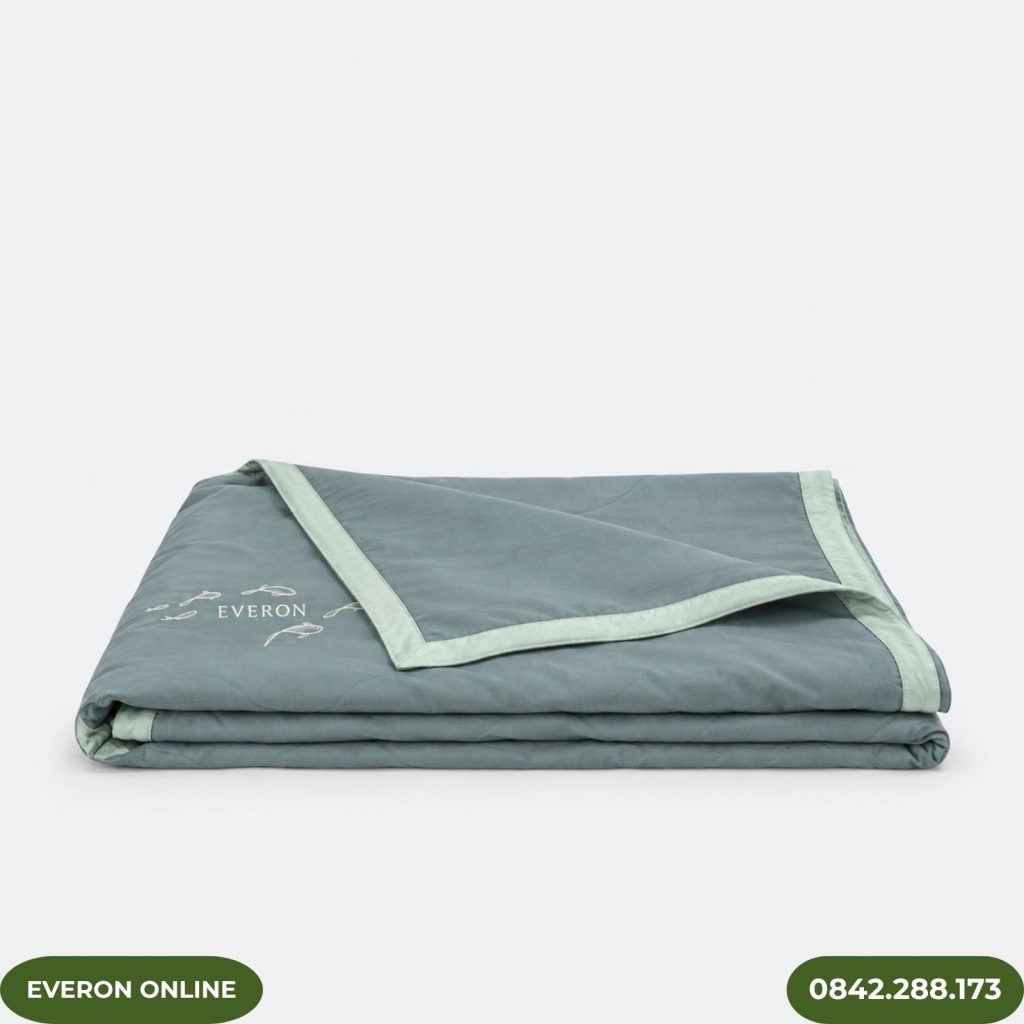 Chăn hè Everon ESB26005 mặt hồ xanh Bamboo BST Đơm hoa