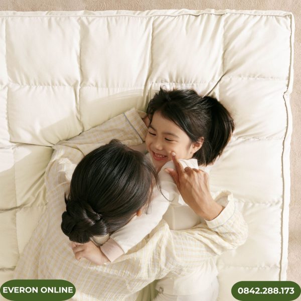 Tấm Trải Đệm Everon Downfeel Lông Vũ Nhân Tạo