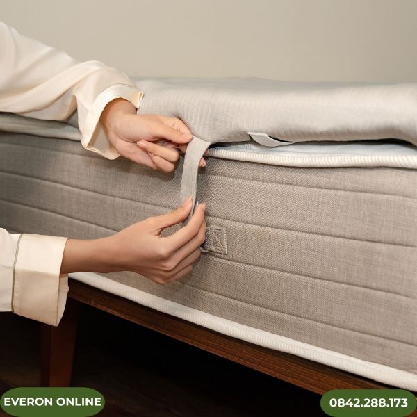 Topper Memory Foam Phân Vùng Công Thái Học Everon