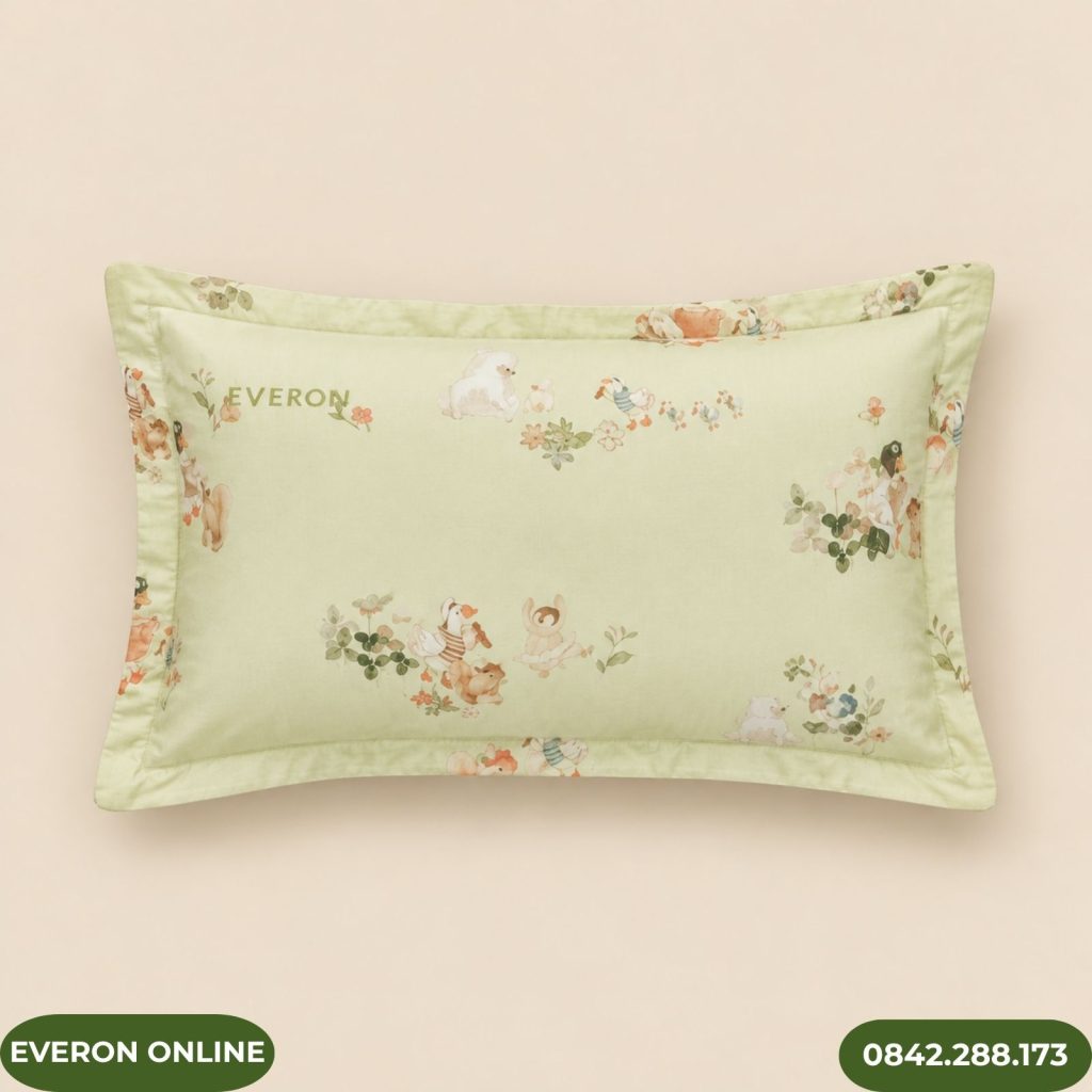 Vỏ gối nằm Everon CPT26202 Tencel họa tiết động vật Khu Rừng Cổ Tích